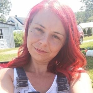 Meet your Posher, Marie-christine